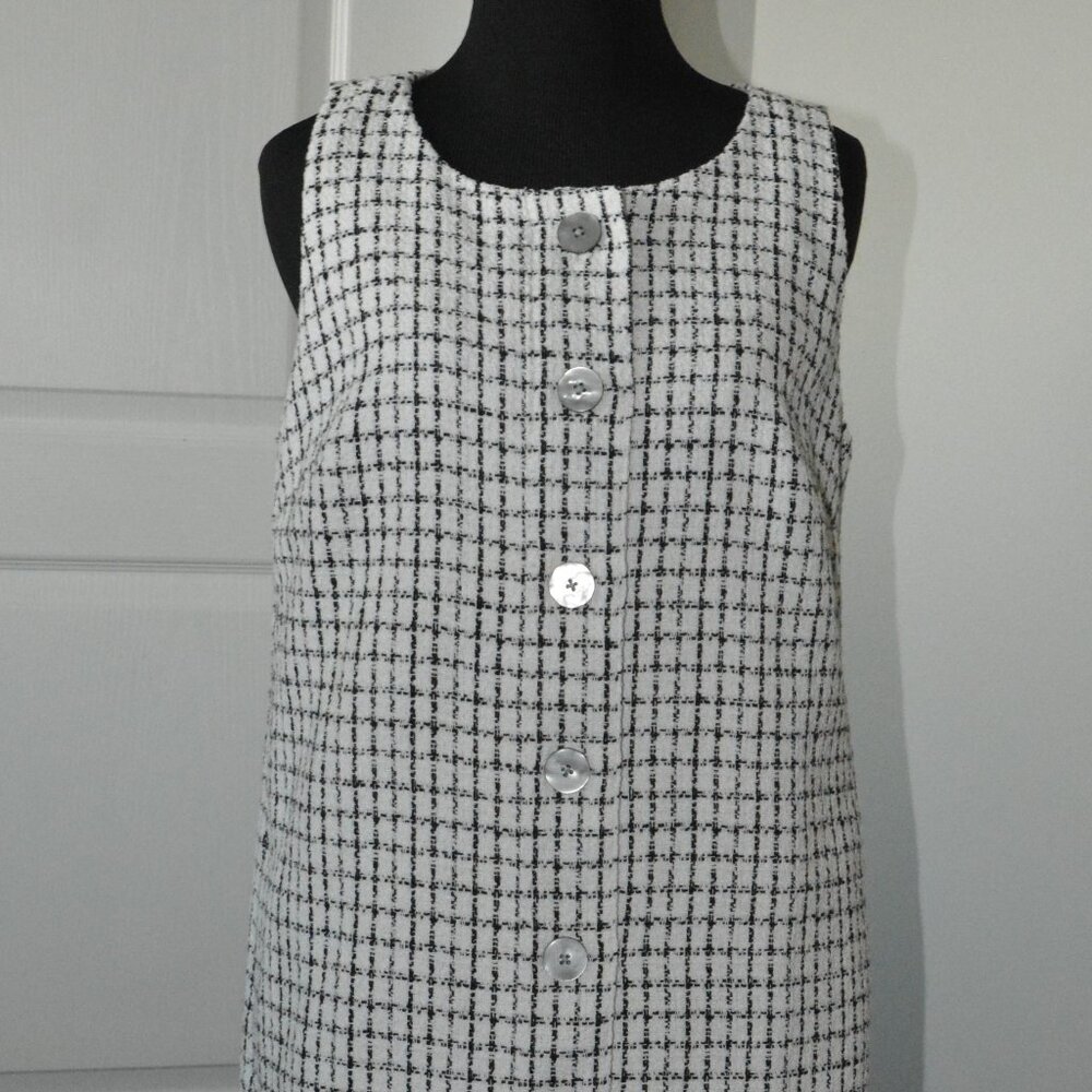 J. Crew Black jackie shift mod style White Tweed Mini Dress 6 HAS POCKETS